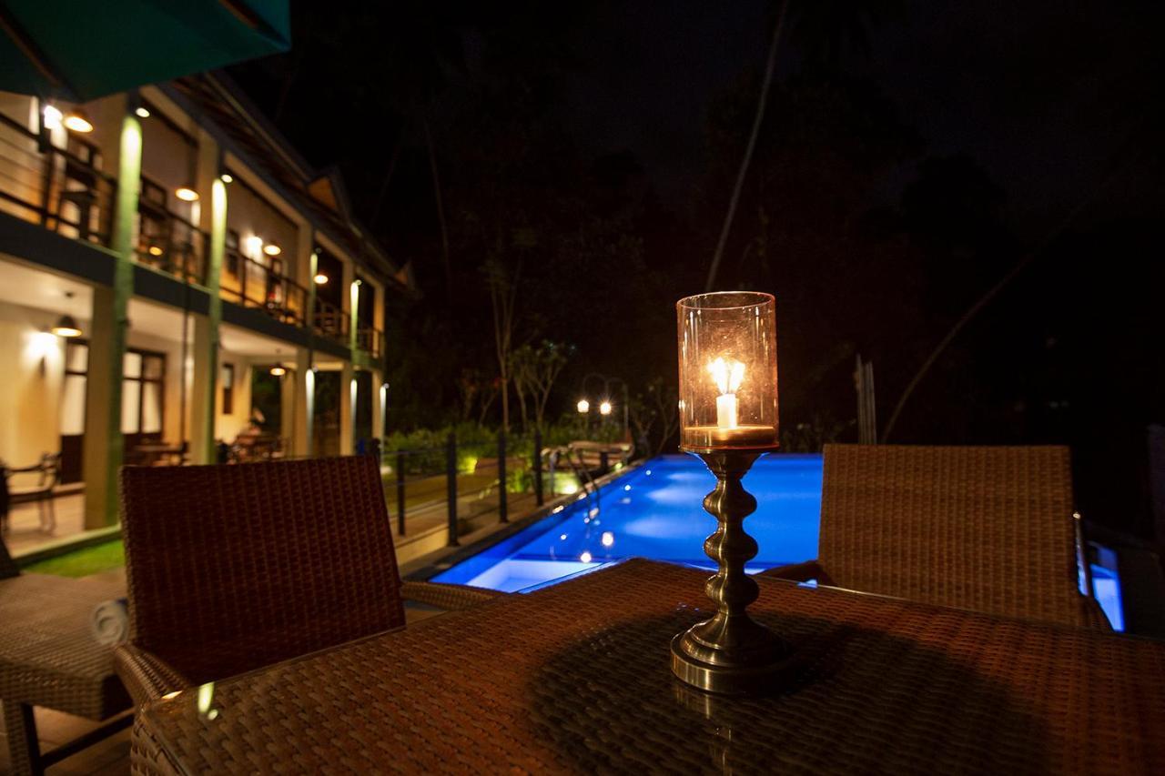 Huluganga Ridge, Kandy Karalliyadda Exterior photo